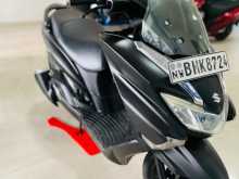 https://riyasewana.com/uploads/suzuki-burgman-71130151862.jpg