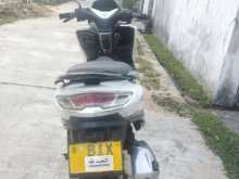 https://riyasewana.com/uploads/suzuki-burgman-street-11641184653.jpg