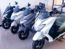 https://riyasewana.com/uploads/suzuki-burgman-street-71241451085.jpg