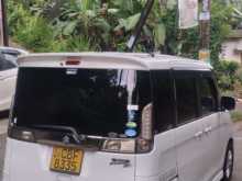 https://riyasewana.com/uploads/suzuki-car-12113564093.jpg