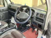 https://riyasewana.com/uploads/suzuki-carry-da63-189514422423.jpg