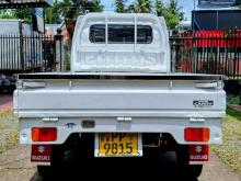 https://riyasewana.com/uploads/suzuki-carry-da63t-271025096594.jpg