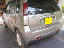 Suzuki Swift 2003 Car