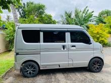 https://riyasewana.com/uploads/suzuki-cliper-full-31235056814.jpg