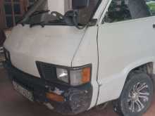 Suzuki CR26 1982 Van