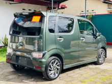 https://riyasewana.com/uploads/suzuki-custom-z-2023-115420412042.jpg