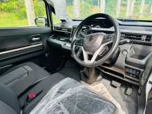 https://riyasewana.com/uploads/suzuki-custom-z-2025-317075012194.jpg