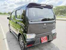 https://riyasewana.com/uploads/suzuki-custom-zx-513281722273.jpg