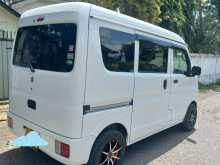 https://riyasewana.com/uploads/suzuki-da-17-301702594143.jpg