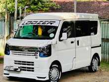 Suzuki DA17 2018 Van