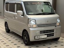 Suzuki DA17 2019 Van
