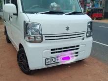 Suzuki DA17 Full 2017 Van