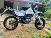 Suzuki Djebel 125 2006 Motorbike
