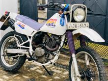 Suzuki Djebel200 2005 Motorbike