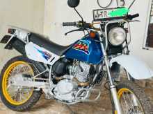 Suzuki DR 200 2007 Motorbike
