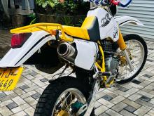Suzuki Dr 250s 2003 Motorbike