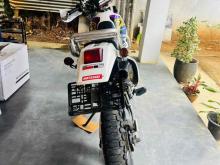 https://riyasewana.com/uploads/suzuki-dr250-2611345124433.jpg