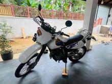 https://riyasewana.com/uploads/suzuki-dr250-2611345124712.jpg