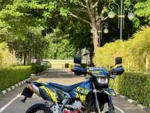 Suzuki DRZ 2008 Motorbike
