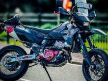 Suzuki DRZ 2012 Motorbike