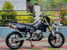 Suzuki DRZ 2007 Motorbike