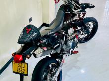 Suzuki DRZ 2009 Motorbike