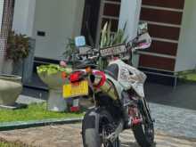 https://riyasewana.com/uploads/suzuki-drz-400-1418401313573.jpg