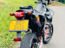 https://riyasewana.com/uploads/suzuki-drz-400-1518250919845.jpg