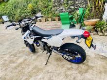 https://riyasewana.com/uploads/suzuki-drz-400-2620362924691.jpg