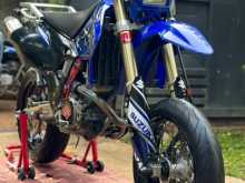 Suzuki Drz 400sm 2008 Motorbike