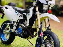 Suzuki Drz 400sm 2014 Motorbike