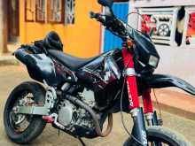Suzuki DRZ 2010 Motorbike