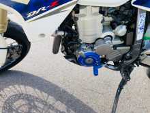 https://riyasewana.com/uploads/suzuki-drz-k8-47043113243.jpg