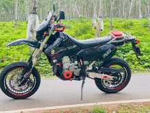 https://riyasewana.com/uploads/suzuki-drz400sm-2910525613032.jpg