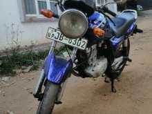 Suzuki EN125 2004 Motorbike