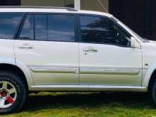 Suzuki Escudo 2001 SUV