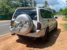 Suzuki Escudo 2004 SUV