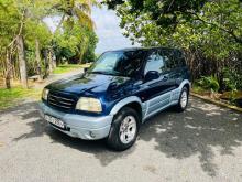 Suzuki Escudo 2001 SUV
