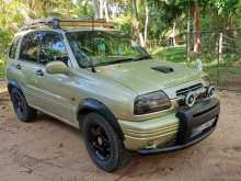 Suzuki Escudo 4WD 1998 SUV
