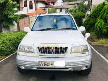Suzuki Escudo 4WD S Limited 1999 SUV