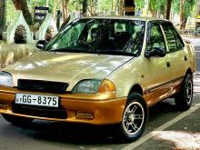 Suzuki Esteem 2000 Car