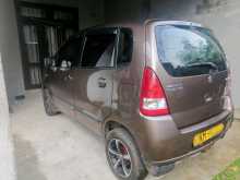 https://riyasewana.com/uploads/suzuki-estilo-16124735603.jpg