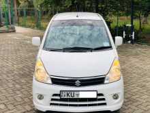 Suzuki ESTILO 2012 Car