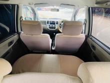 https://riyasewana.com/uploads/suzuki-estilo-vxi-178390824541.jpg