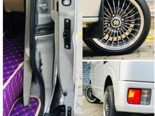 https://riyasewana.com/uploads/suzuki-every-112219396115.jpg