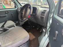 https://riyasewana.com/uploads/suzuki-every-carry-2001-813474512593.jpg