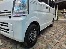https://riyasewana.com/uploads/suzuki-every-da17-16632216146.jpg