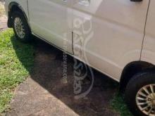 https://riyasewana.com/uploads/suzuki-every-da17-19183845627596.jpg