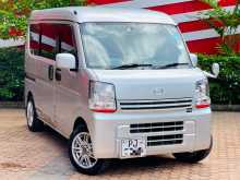https://riyasewana.com/uploads/suzuki-every-da17-2015-147351412433.jpg