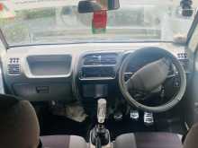 https://riyasewana.com/uploads/suzuki-every-da52-2001-2117034312314.jpg